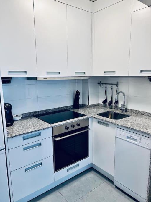 Apartamento En El Centro De Vigo 2 Habitaciones Dış mekan fotoğraf